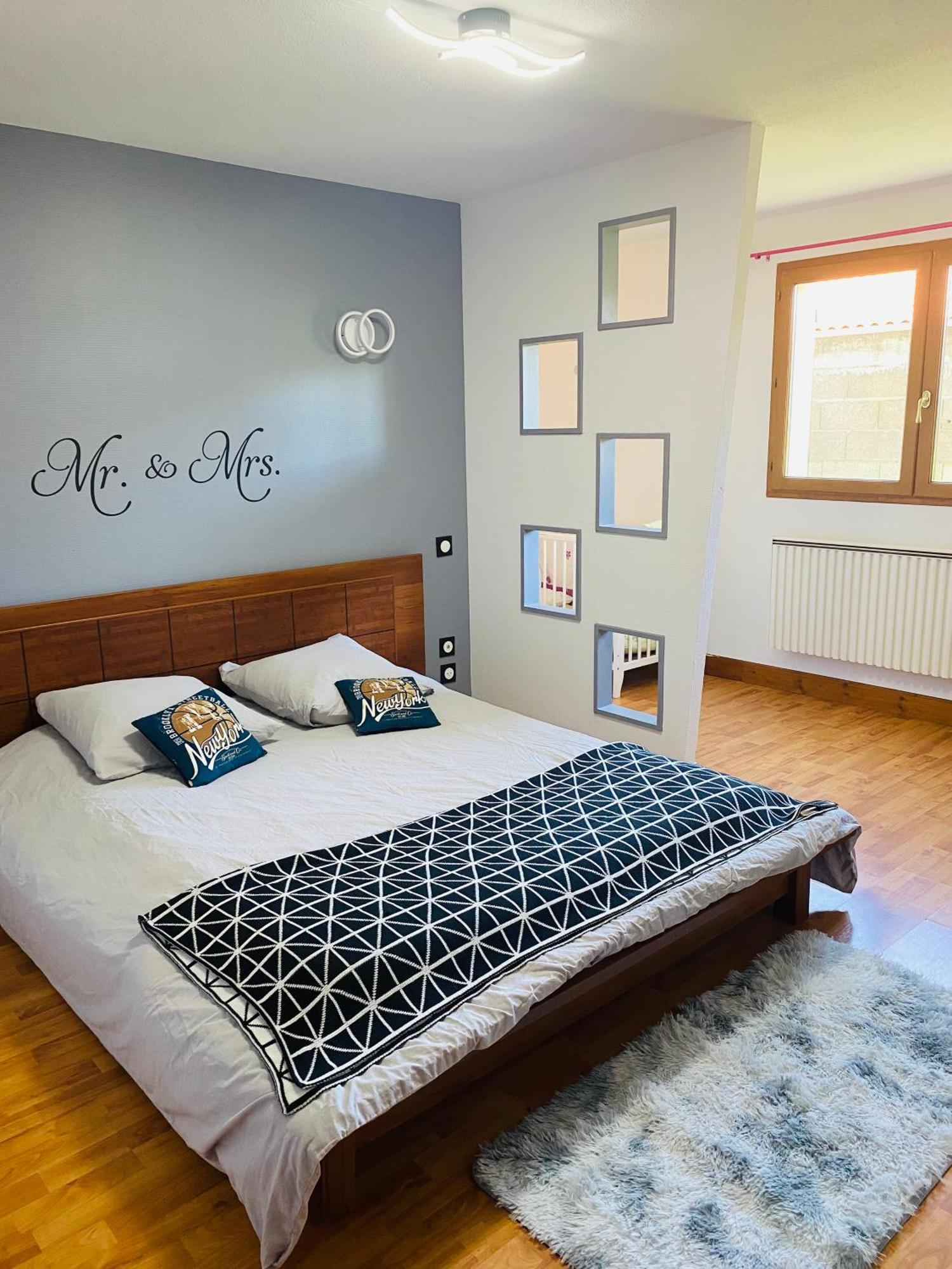 Spacieux Appartement 110M2 Avec Terrasse Privative Beauregard-Vendon Экстерьер фото