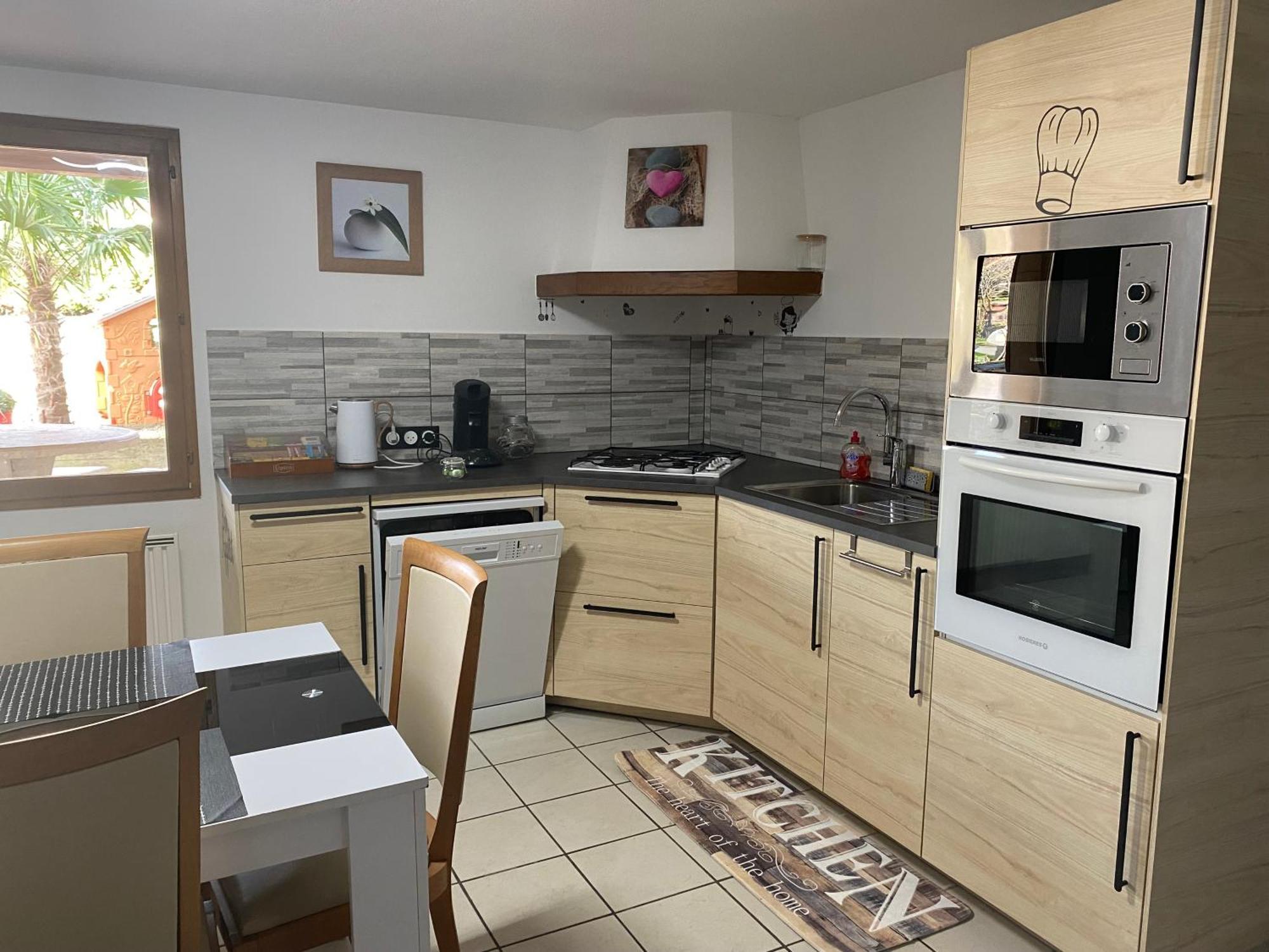 Spacieux Appartement 110M2 Avec Terrasse Privative Beauregard-Vendon Экстерьер фото